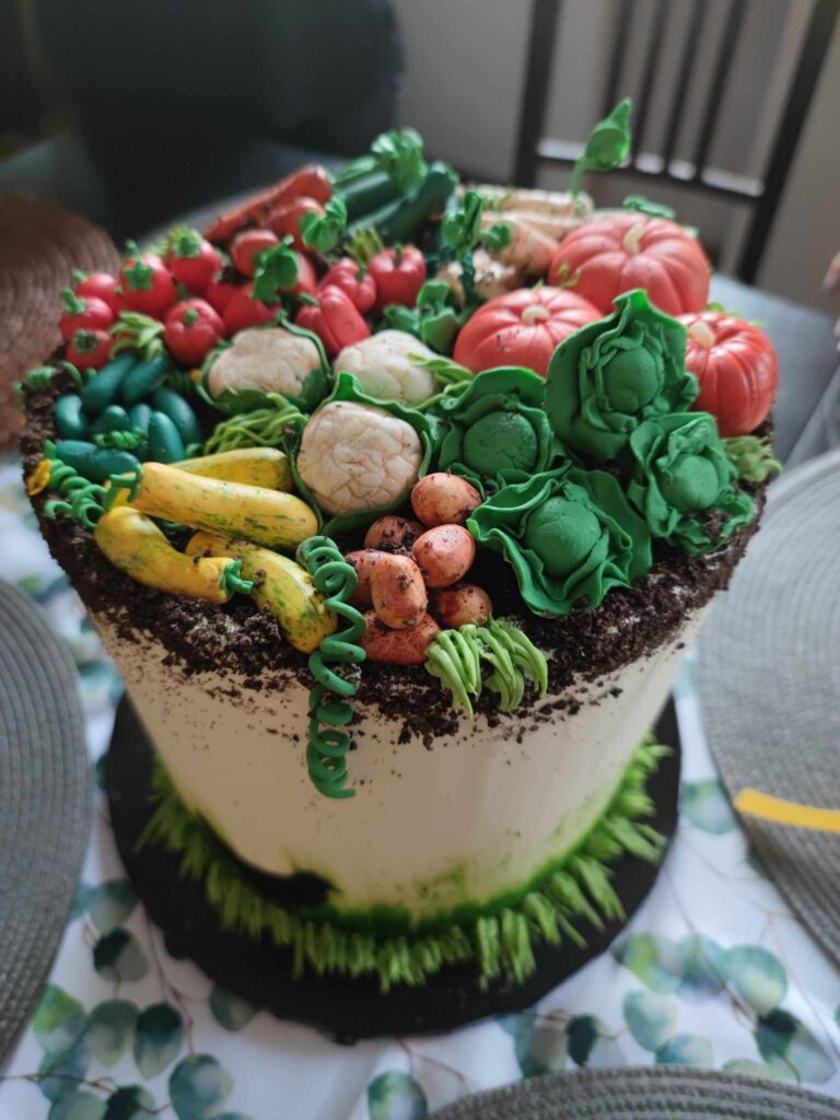 prezent dla ogrodnika - tort urodzinowy